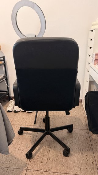 Silla de escritorio negra