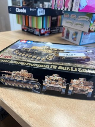 Maqueta tanque alemán Panzerkampfwagen IV...