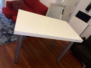 Mesa blanca patas metálicas mass espejo