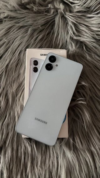 Samsung galaxy a06