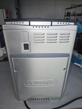 Cafetera Super Automática DeLonghi