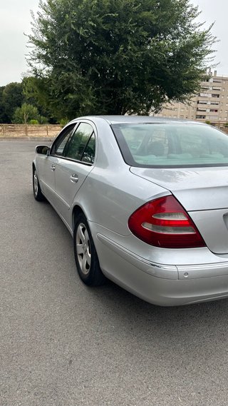 Mercedes-Benz Clase E 2006