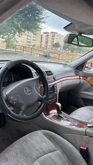 Mercedes-Benz Clase E 2006