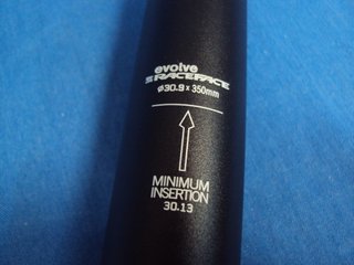 NUEVO Tija RaceFace Evolve 30.9x350 mm Aluminio