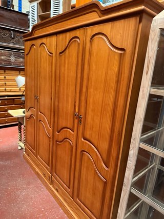 Armario 4 puertas estilo provenzal
