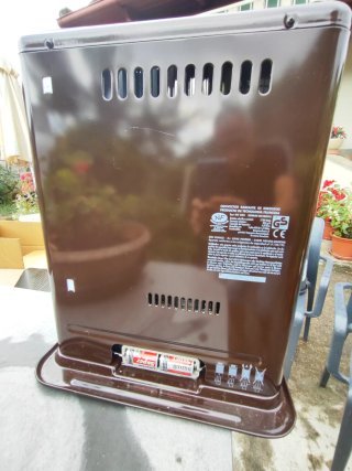 Estufa de parafina Kayami RC 3800 A