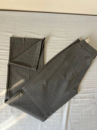 Pantalón de vestir gris