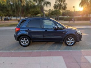 SUZUKI sx4