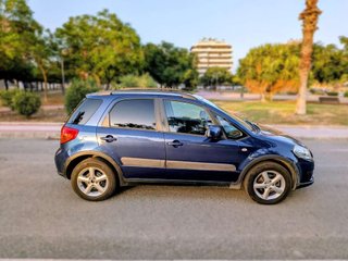 SUZUKI sx4