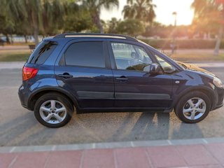 SUZUKI sx4
