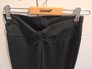 Pantalones negros poliéster