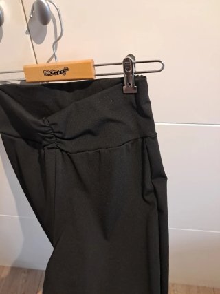 Pantalones negros poliéster