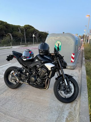 Kawasaki Z900 A2 2025