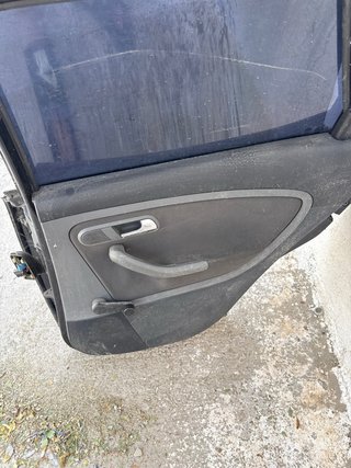 Puerta Trasera Izquierda Ibiza 6L Negra