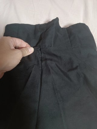 Traje Sevillana Niña Rojo y Negro