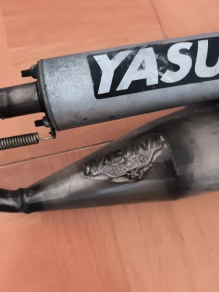 Tubo de escape Yasuni Racing 70cc