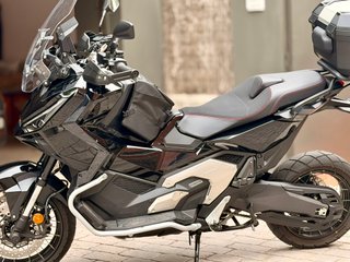 Honda X-ADV 2026 Negra