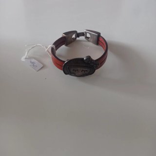 Pulsera artesanal cuero