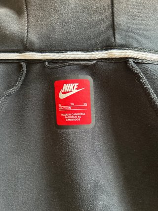 Sudadera Nike Tech Fleece Negra con Cremallera