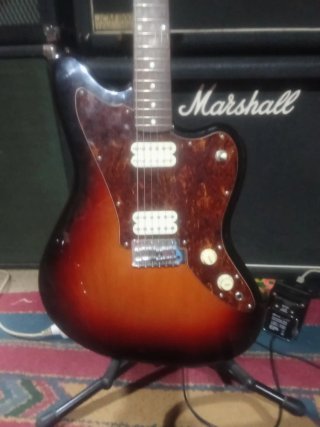 Squier Jagmaster Guitarra mejorada