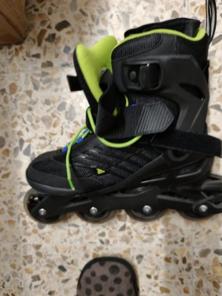 Patines en línea Rollerblade negros y verdes