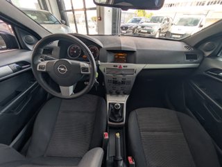 Opel Astra 2007