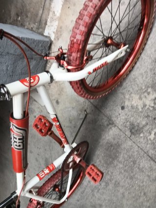 Bicicleta BMX California X4
