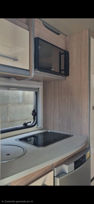 Caravana Across Safari 430/750kl
