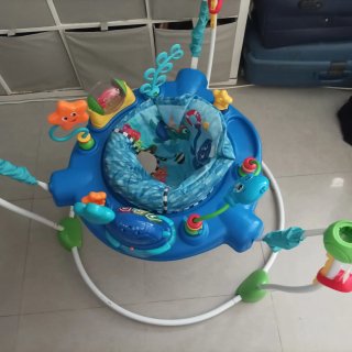 Saltarin para bebé con temática marina