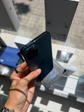 iPhone 12 Pro Max 256gb como nuevo