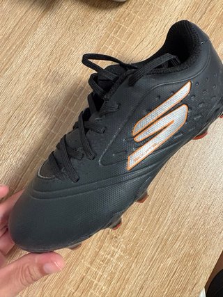 Zapatillas Fútbol skechers Niño Talla 34