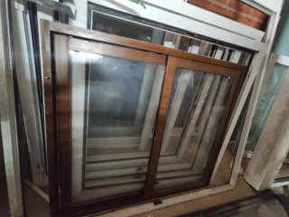 Ventana 115x105