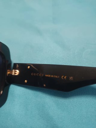 Gafas de sol cuadradas negras y azules