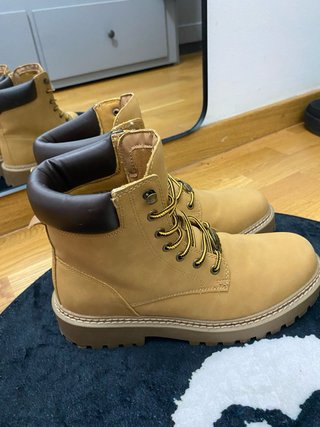 Botas Timberland Pull&Bear Beige