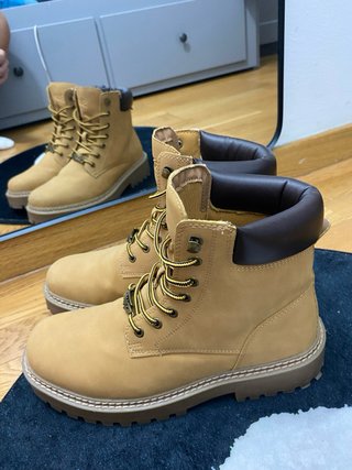 Botas Timberland Pull&Bear Beige
