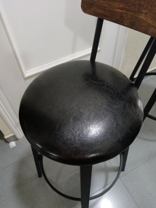 Taburetes de Bar Negros y Marrones