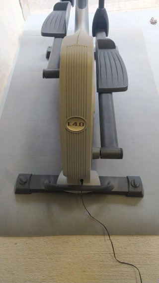 Elíptica NordicTrack Track E4.0i con Tarjeta SD