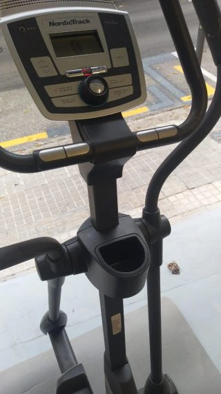 Elíptica NordicTrack Track E4.0i con Tarjeta SD