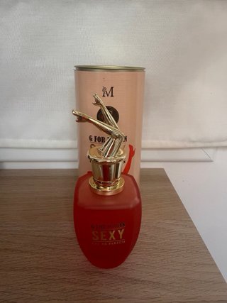 Perfumes yara
