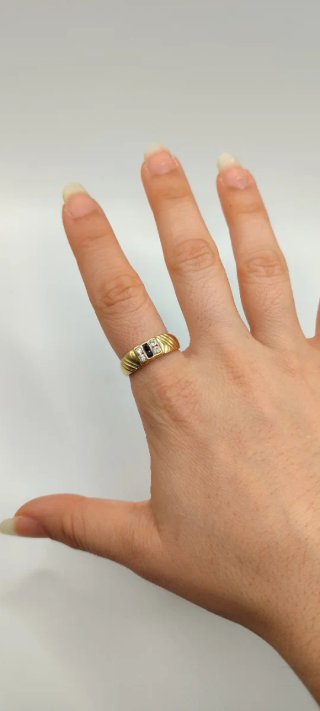 00753 Anillo Oro 18K con Zafiros y Diamantes