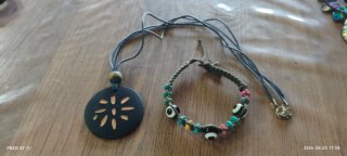 Lote Colgantes y Pulseras, precios variables ⬇️