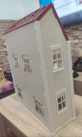 Casa de muñecas Barriguitas
