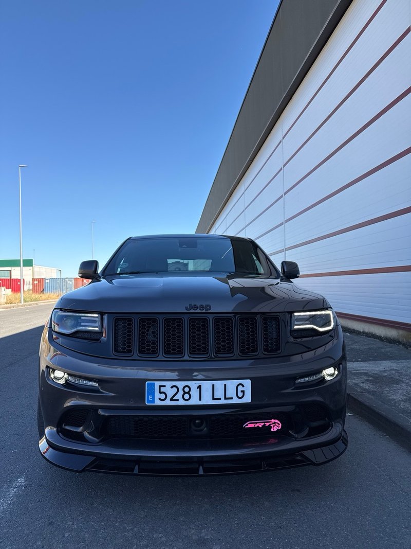 Jeep Grand Cherokee 2016 - foto 1