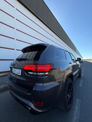 Jeep Grand Cherokee 2016