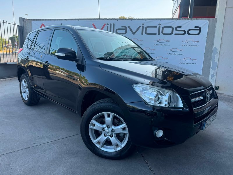 Toyota RAV4 2.2 D-4D Active 4x2 2010
