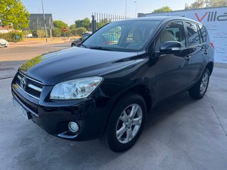 TOYOTA Rav4 2.2 D4D Active 4x2 2010
