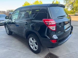 TOYOTA Rav4 2.2 D4D Active 4x2 2010