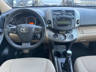 TOYOTA Rav4 2.2 D4D Active 4x2 2010