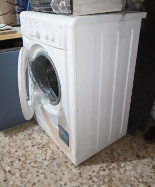 Lavadora Indesit 6kg A+