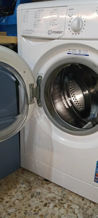Lavadora Indesit 6kg A+